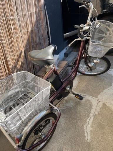 電動アシスト3輪自転車(後カゴつき)