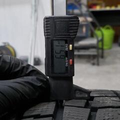 TOYO スタッドレス 18クラウン 純正アルミ