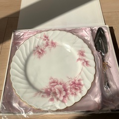 【未使用】Noritake ケーキプレート＆サーバーセット