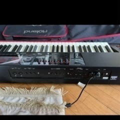 【中古】ローランド　FA-08 キーボード88鍵キーボードシンセサイザー