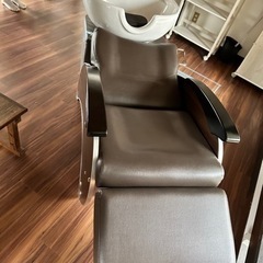 【受渡先決まりました】シャンプー台　