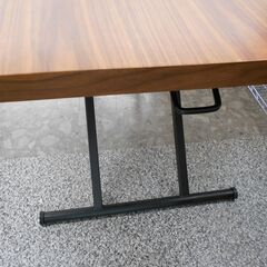 ニトリ 昇降テーブル