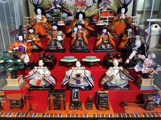 ひな人形 三五15人 ケース入 【美品】 - ひな人形