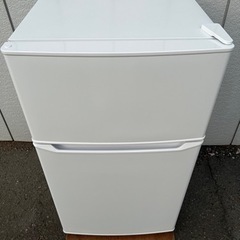 美品■2021年製 ハイアール 2ドア冷凍冷蔵庫 85L JR-...