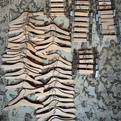 子供服　木製ハンガー 約80個