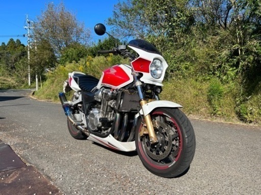 ホンダCB1300 SC54 カスタム車両　平成１５年式 ホンダCB1300 SC54 カスタム車両 平成15年式