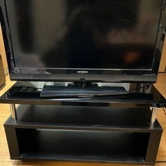 テレビ32型とテレビ台セット