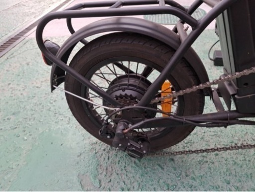 アクセル付き電動ハイブリッド自転車