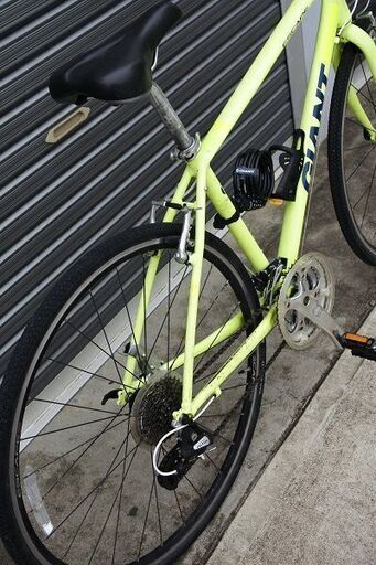 GIANT ESCAPE R3(ジャイアント エスケープR3)イエロー 安心の定番