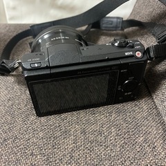 ソニー　ミラーレスカメラa5100 ブラック（中古）
