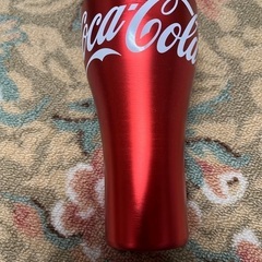 新品、コカコーラのグラスです。
