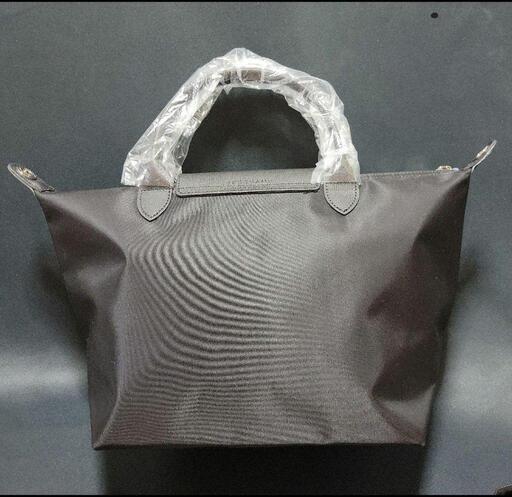 LONGCHAMP ロンシャン ル・プリアージュ ネオ 2way カードケース付き