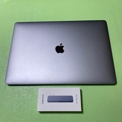 APPLE macbook pro 2017 15インチ　A1707