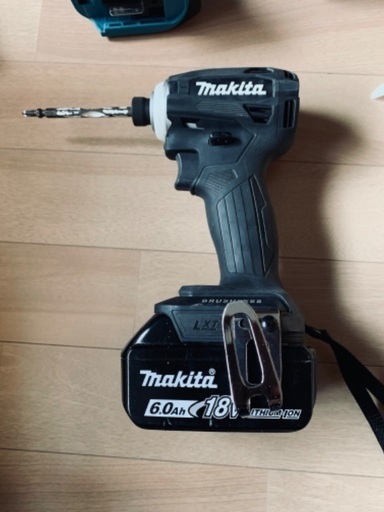 マキタ　インパクトドライバー　18v