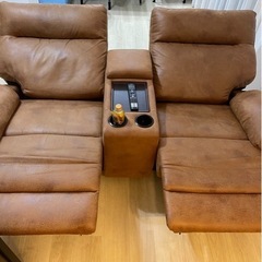 電動ソファ センターコンソール付き 使用期間半年程 新品15万程