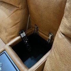 電動ソファ センターコンソール付き 使用期間半年程 新品15万程