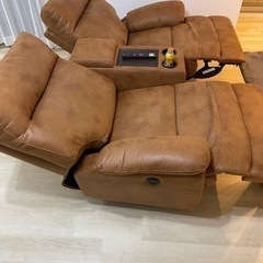 電動ソファ センターコンソール付き 使用期間半年程 新品15万程