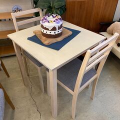 宇都宮でオシャレな家具を探すなら『オトワリバース！』ダイニングテーブルセット 3点セット オフホワイト 2人掛け 中古品