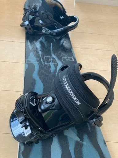 Forum 板 スノーボード 147cm BURTON ビンディング付 スノーボード【フォーラム、フラックス、バートン】 Forum 板