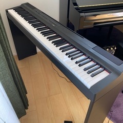 ヤマハ電子ピアノ　P125