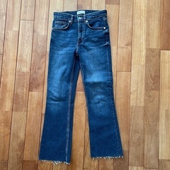 ZARA レディース　ジーパン　美品　EUR36（Mサイズ）　お...