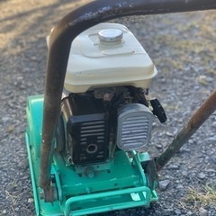 プレートコンパクター　60キロ　作動オッケー