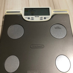 タニタ　体重計・体脂肪計