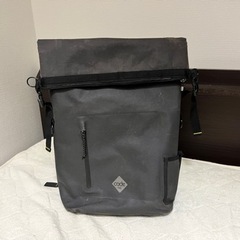 CODE10 バックパック 容量20L ロック可能防水バッグ