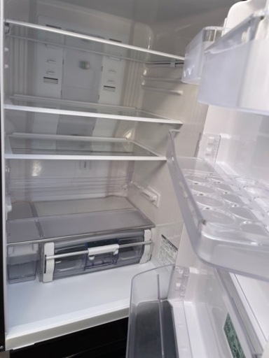 送料・設置込み　冷蔵庫　365L HITACHI 2016年