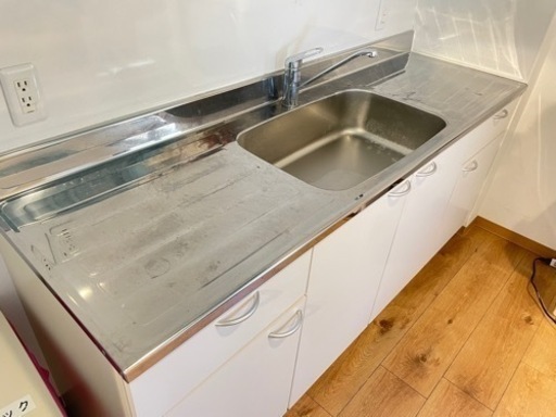 【決まりました】キッチンユニット　台所　電気温水器　シンク　蛇口　丸ごと　収納 決まりました】キッチンユニット 台所 電気温水器 シンク 蛇口 丸ごと 収納