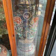 大幅値下げしました！◎沈香壺 金彩花鳥文様大型飾り壺 ガラスケース付き