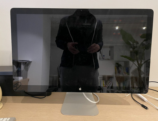 Apple Thunderbolt Display（27インチフラットパネル）