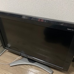 シャープ26型液晶テレビ
