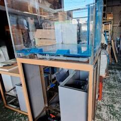 中古アクリル水槽