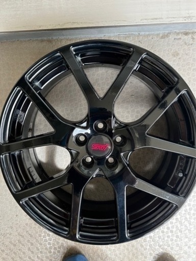 スバル XV STI オプションホイール　18インチ　7J ブラック　エンケイ製　美品
