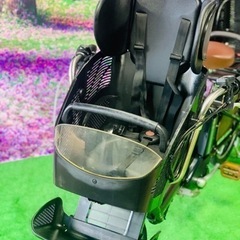 Ⅱ 4408 新品長生き8.9A 新品日本製タイヤ 子供乗せ電動自転車 3人