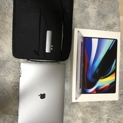 【ネット決済・配送可】【充電回数23回❗️】MacBook pr...