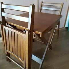 折り畳み式テーブル・椅子