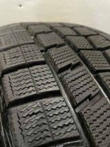 DUNLOP WINTER MAXX WM01 215/60R16 16インチ スタッドレス 4本 2019年製 バリ溝 マークX ティアナ エスティマ CX-3等　(MTI164)クレジットカード QRコード決済可能