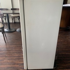 三菱ノンフロン冷凍庫 121L