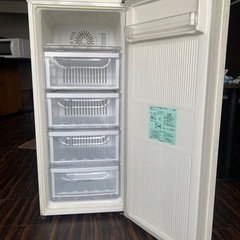 三菱ノンフロン冷凍庫 121L