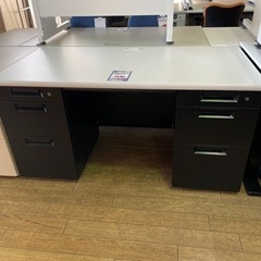 JJ-24 【オフィス家具専門店】プラスの両袖デスクです！ JJ-24 【オフィス家具専門店】プラスの両袖デスクです！