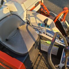 引取限定】クボタ R216S コンバイン 2条刈 グレンタンク 133hr kubota
