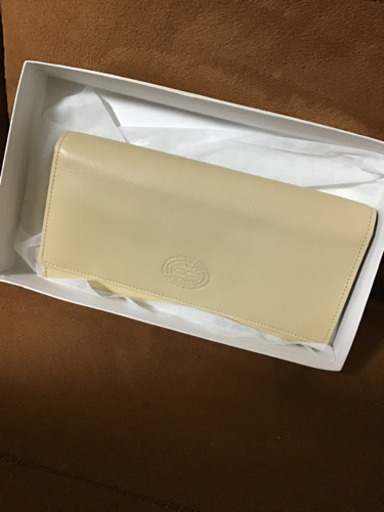 サンレオ　長財布　ベージュ　金箔　金運