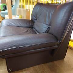 【愛品倶楽部柏店】ニコレッティ　アンバサダー　オットマン付き総本革1人掛けソファー