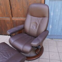 北欧ノルウェーのメーカーEKORNES(エコーネス)社のストレスレスチェアー コンサル(M)です！！リビングはもちろんシアタールームなどにおススメの北欧デザインのパーソナルチェアー♪CJ325