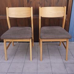 unico(ウニコ)のSIGNE(シグネ)シリーズのダイニングチェアー2脚セット