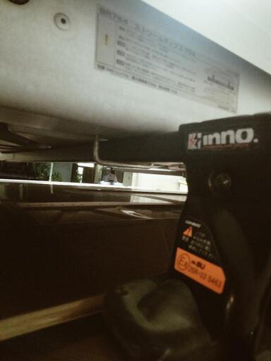 ルーフボックス　INNO　BR764
