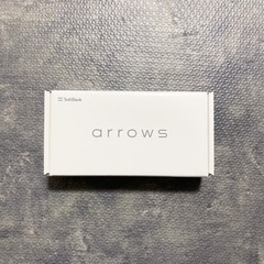 《arrows we》未使用 本体 ホワイト 64GB