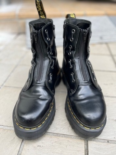 Dr.Martens 8ホール JADON センタージップ